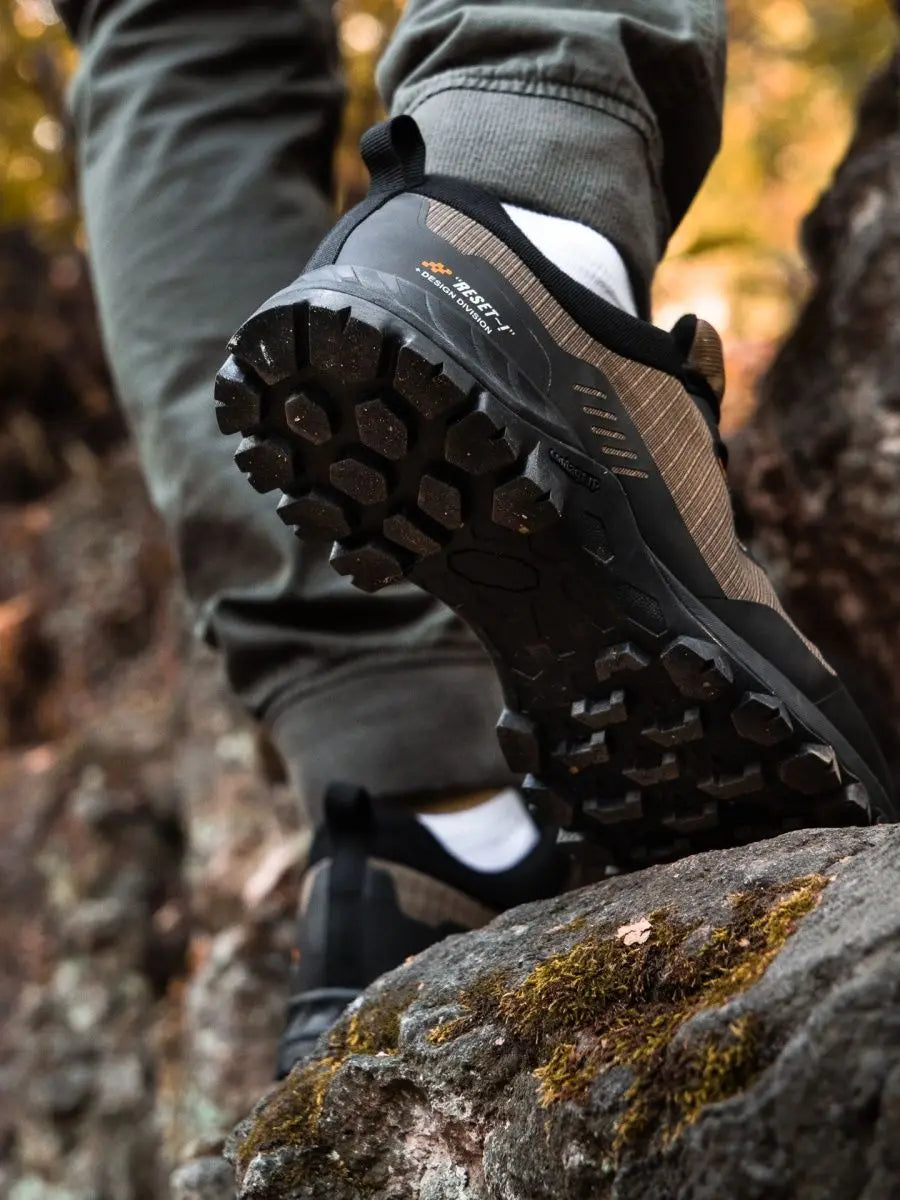 Men’s Waterproof Anti-Skid Hiking Shoes